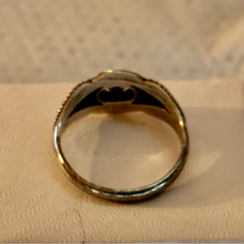 Vintage Dainty Oval Cut, Amethyst Ring in 9.25 Sterling Silver Size 8.0 - Picture 8 of 8